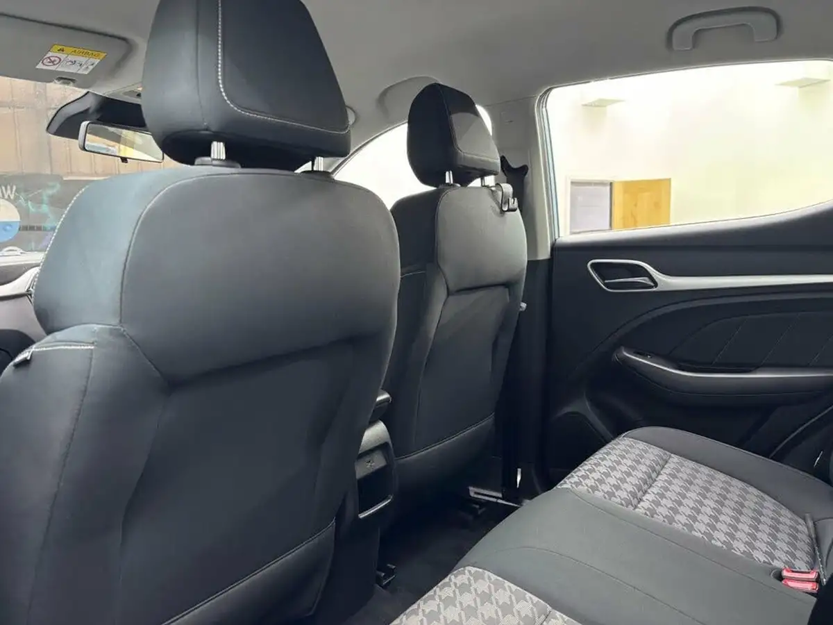 2020-mg-zs-suv-e-excite-ev-big-22