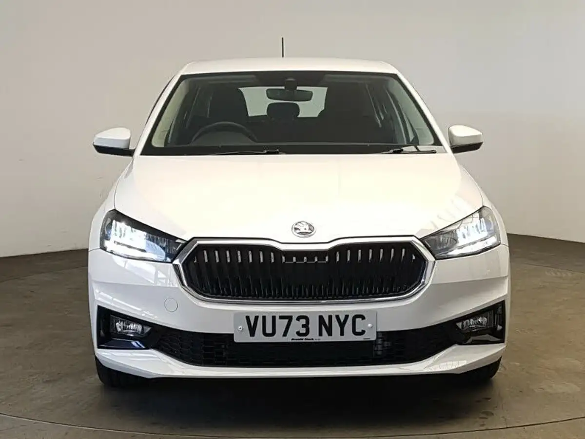 2023-skoda-fabia-10-tsi-se-comfort-110ps-big-18