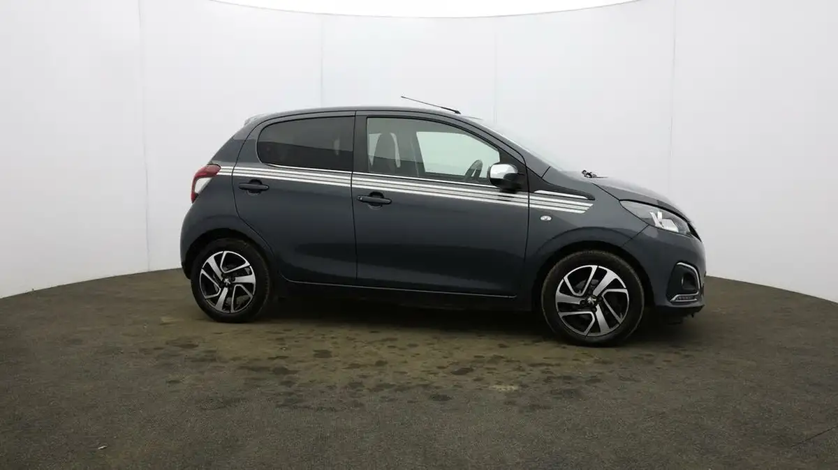 2020-peugeot-108-10-collection-ss-hatchback-big-42