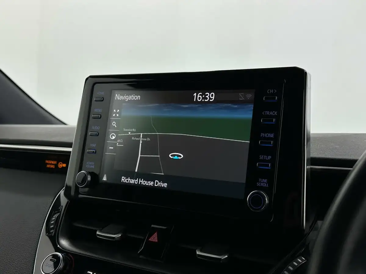 2021-toyota-corolla-20-vvt-i-icon-tech-touring-sports-big-19