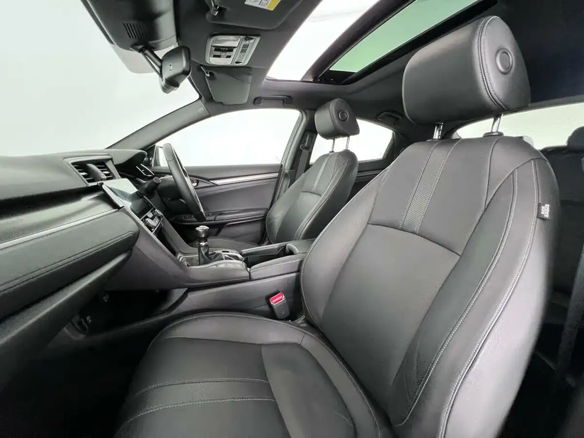 2019-honda-civic-10-vtec-turbo-ex-ss-hatchback-5d-big-13