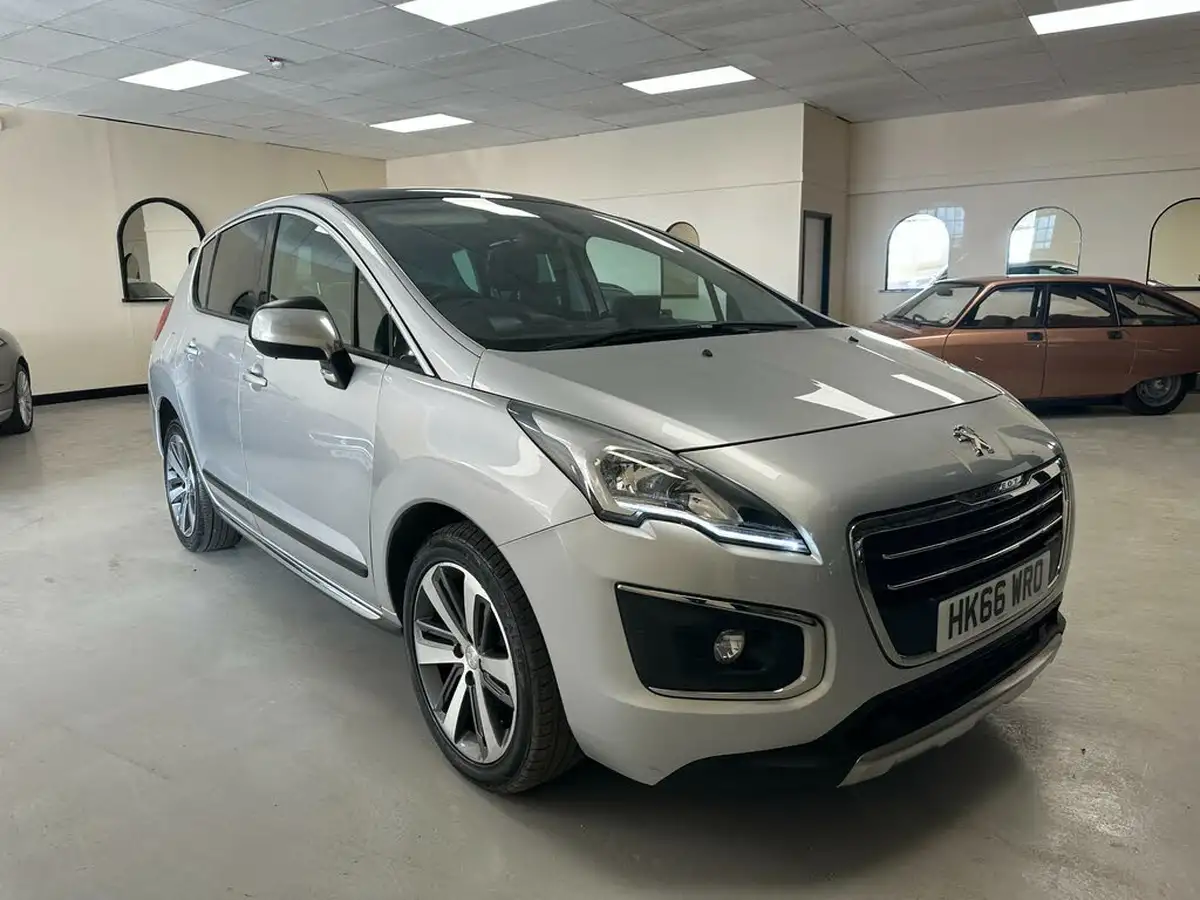 2017-peugeot-3008-crossover-16bluehdi-allure-auto-big-1