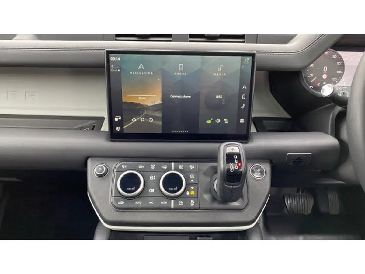 2023-land-rover-110-defender-20-p400e-x-dynamic-hse-big-13