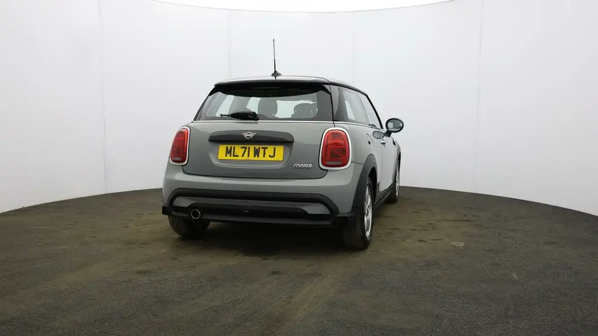 2021-mini-cooper-15-cooper-classic-hatchback-3d-big-53