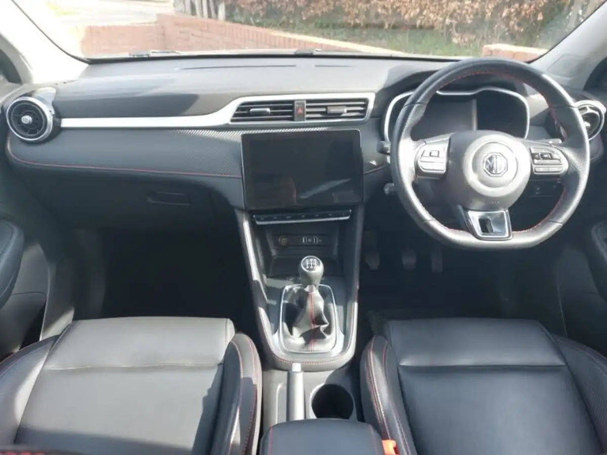 2022-mg-zs-suv-15-vti-tech-exclusive-big-2