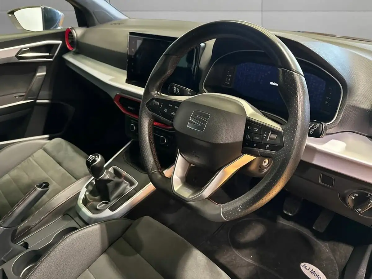 2023-seat-arona-10-tsi-fr-sport-big-8