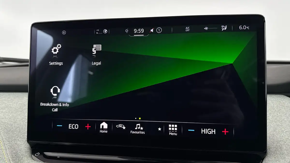 2021-skoda-enyaq-e-60-62-kwh-big-18