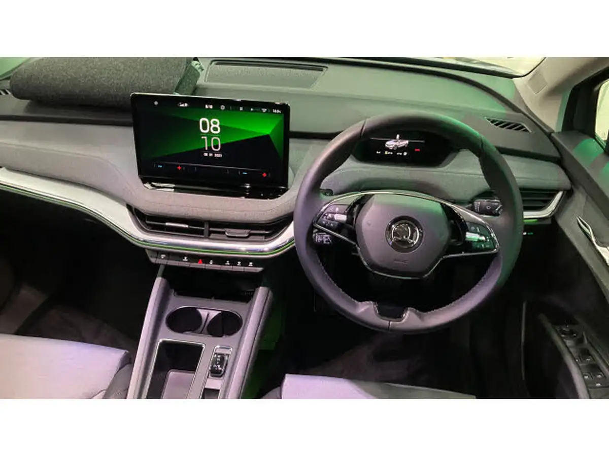 2022-skoda-enyaq-e-60-big-9
