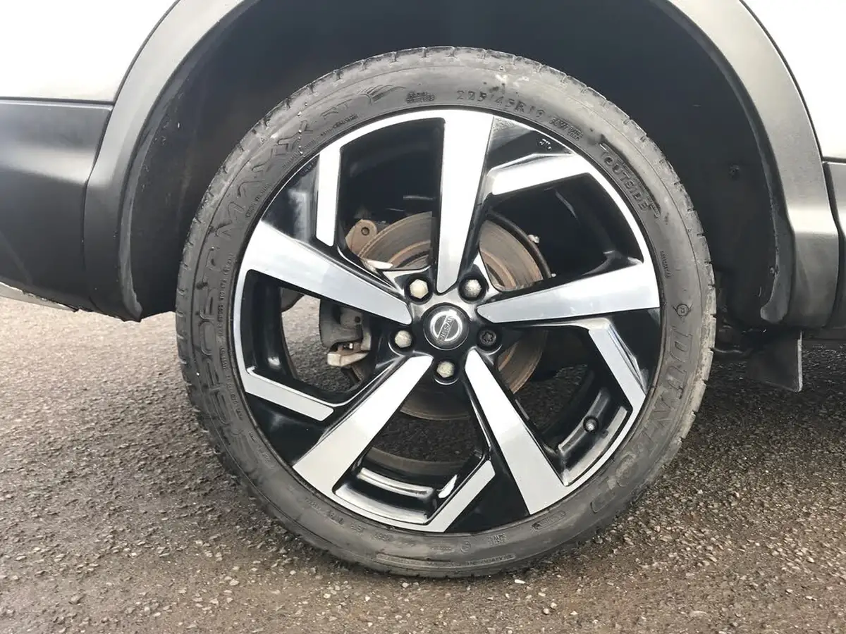2019-nissan-qashqai-13-dig-t-tekna-140ps-big-11