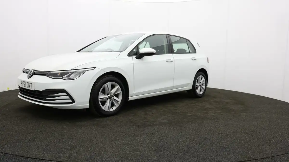 2021-volkswagen-golf-15-tsi-life-150ps-hatchback-big-2