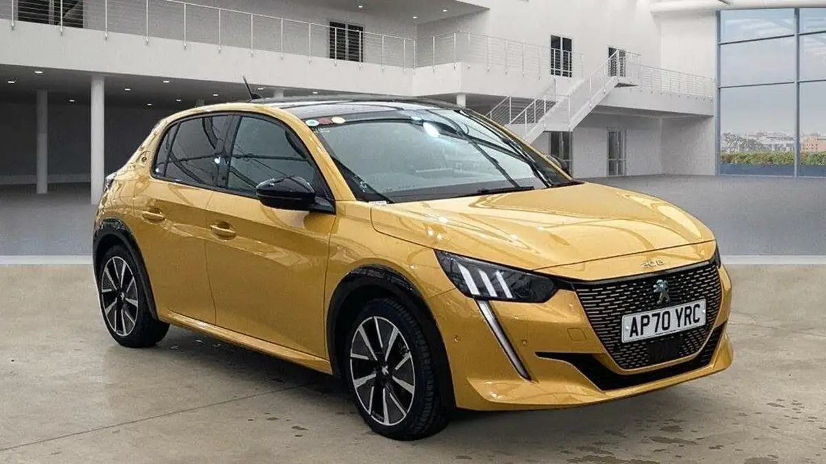 2020-peugeot-208-e-gt-50kwh-big-0