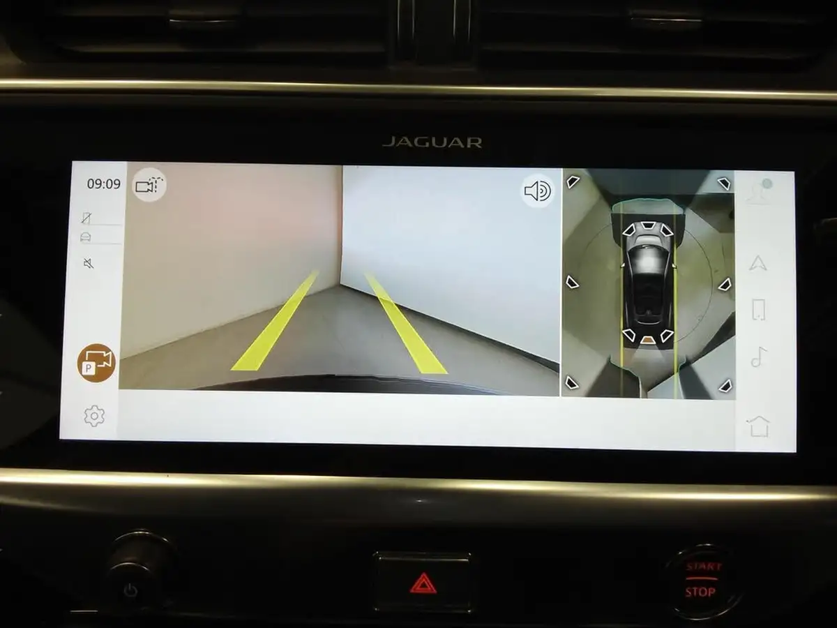 2021-jaguar-i-pace-ev400-hse-big-23