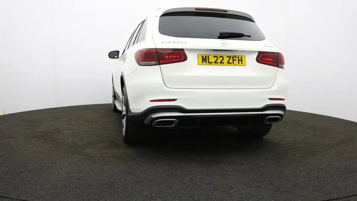 2022-mercedes-benz-glc-class-20d-glc300d-amg-line-premium-plus-245ps-station-wagon-5d-1950cc-big-74