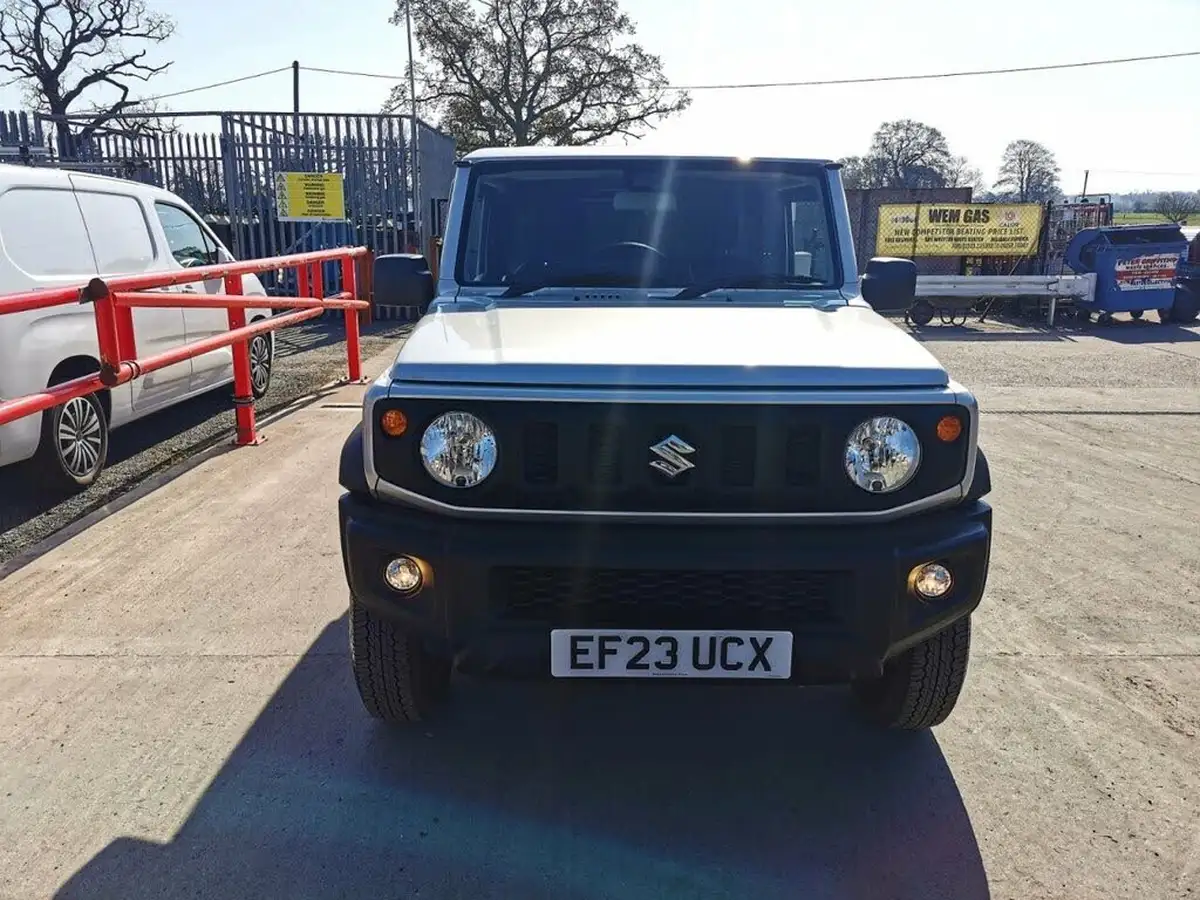 2023-suzuki-jimny-15-light-commercial-allgrip-big-7
