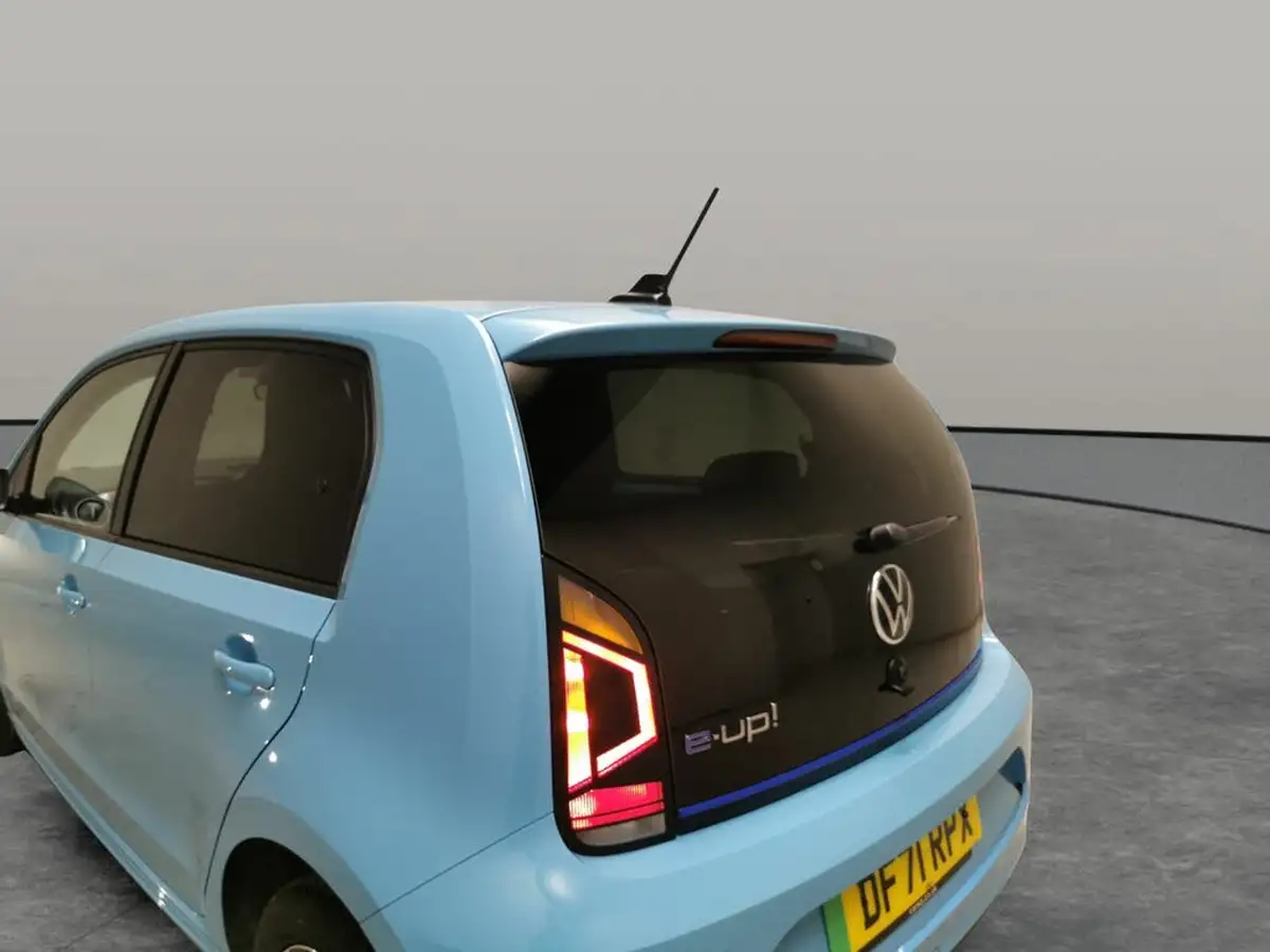 2022-volkswagen-up-e-e-up-big-10