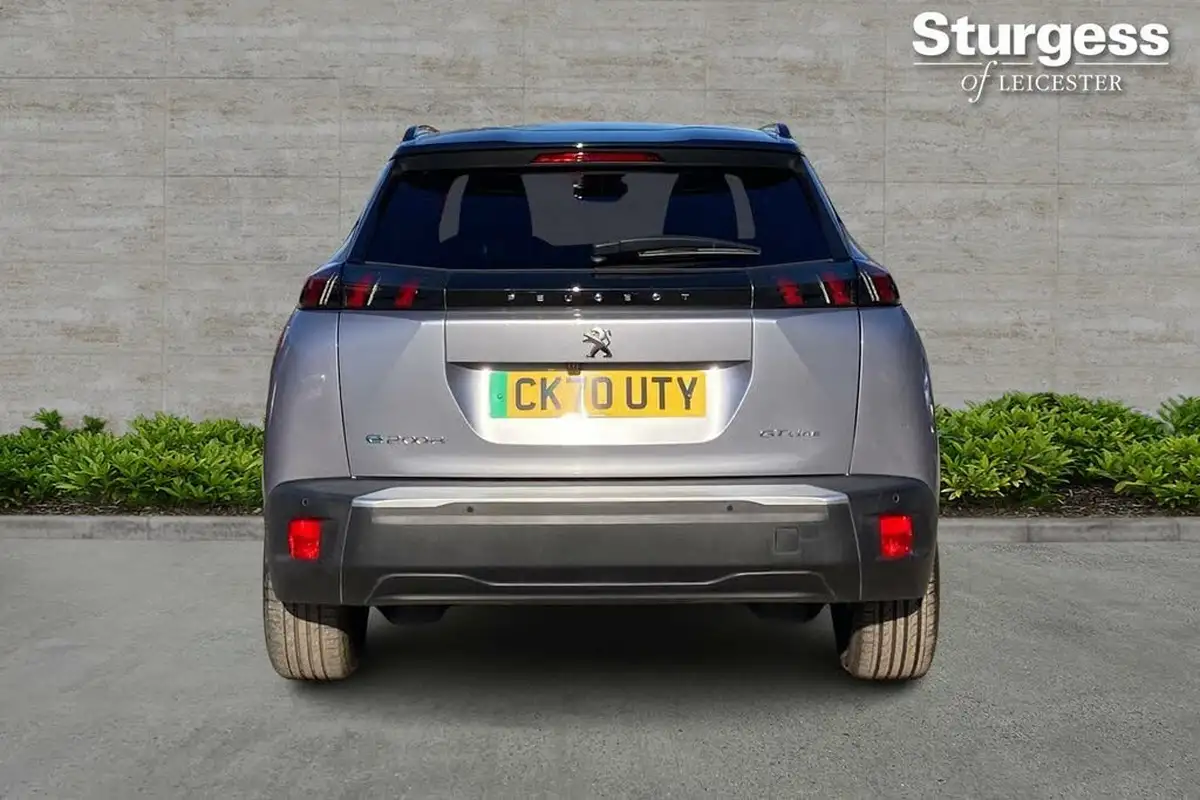 2020-peugeot-2008-suv-e-gt-big-5