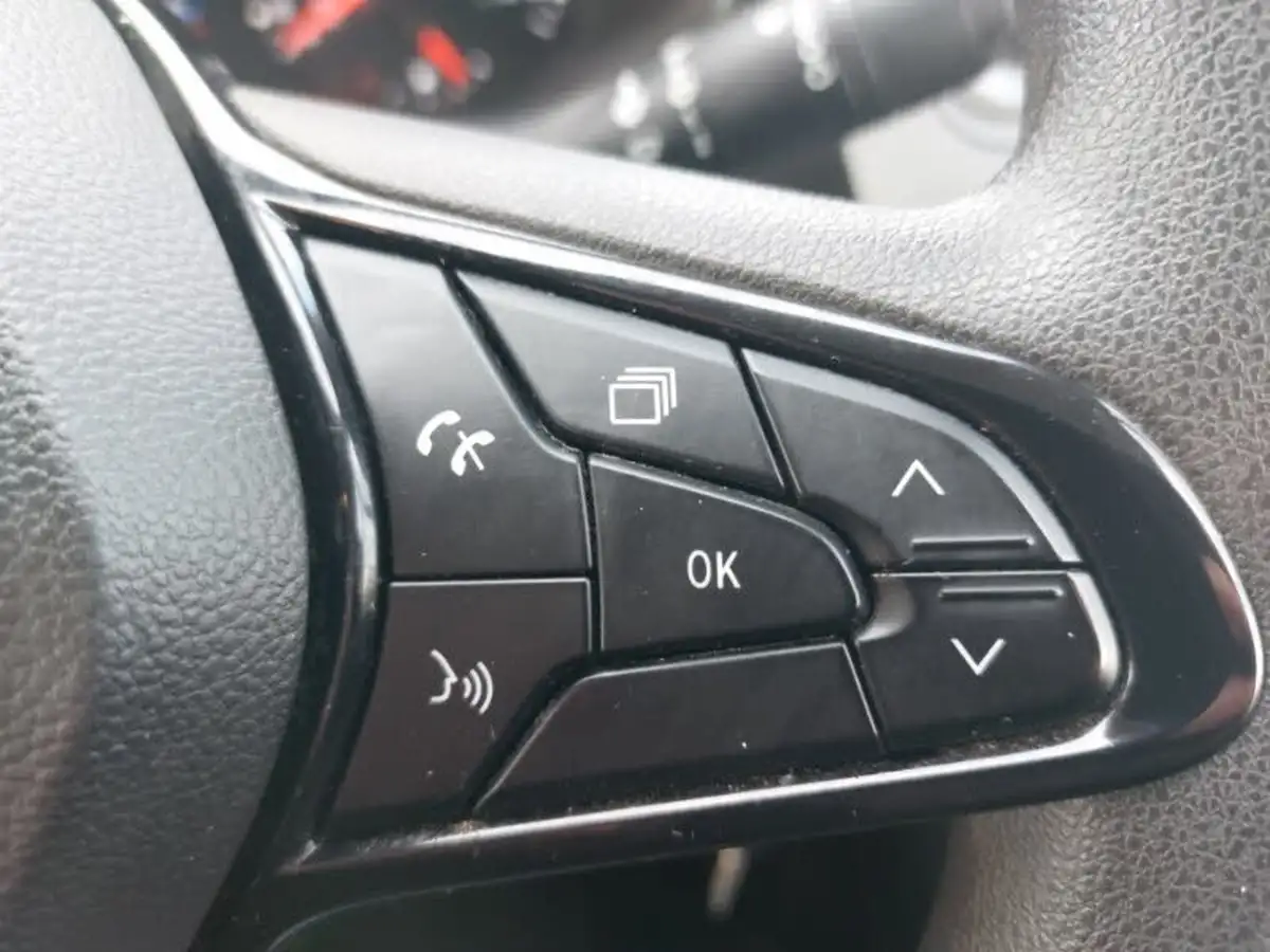 2022-renault-trafic-20dci-sl28-130-business-big-18