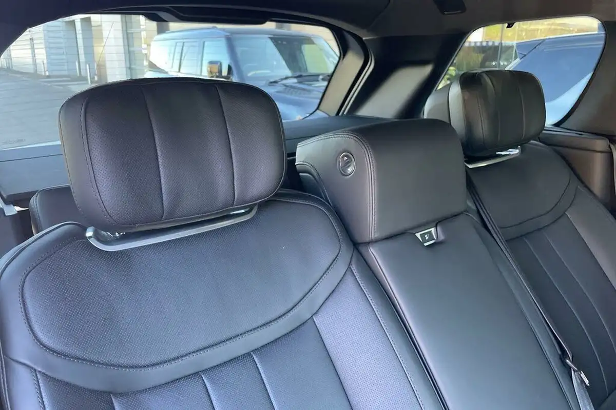 2024-land-rover-range-rover-30-d350-autobiography-big-34