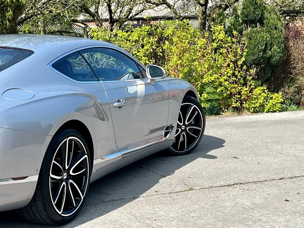 2019-bentley-continental-60-gt-4x4-coupe-big-37