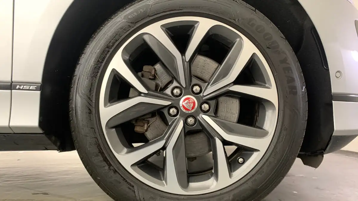2019-jaguar-i-pace-ev400-hse-big-22