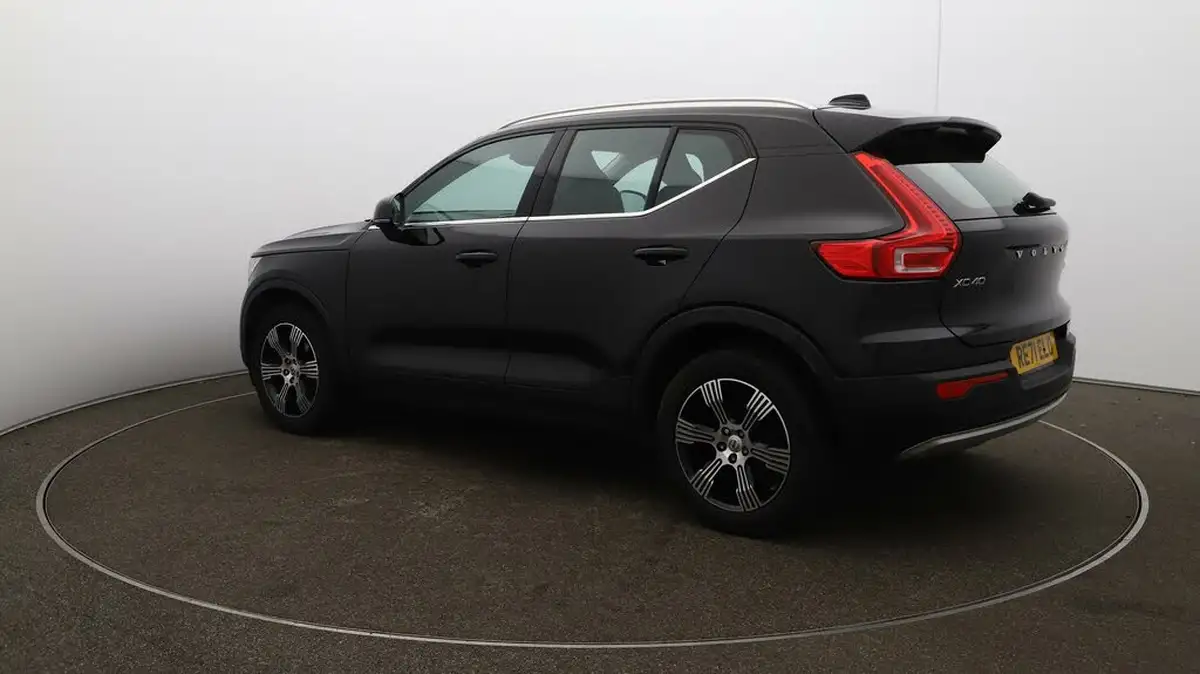 2021-volvo-xc40-15-t3-inscription-161bhp-auto-big-25