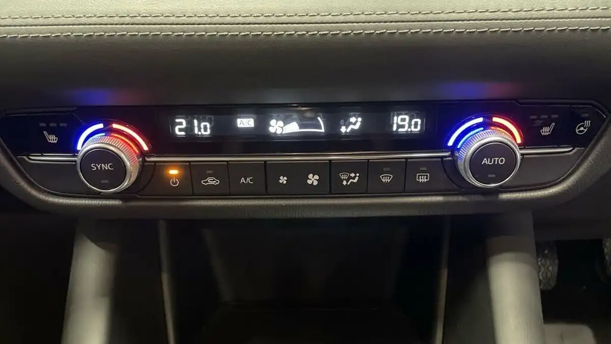 2022-mazda-mazda6-20-skyactiv-g-sport-tourer-5d-big-26