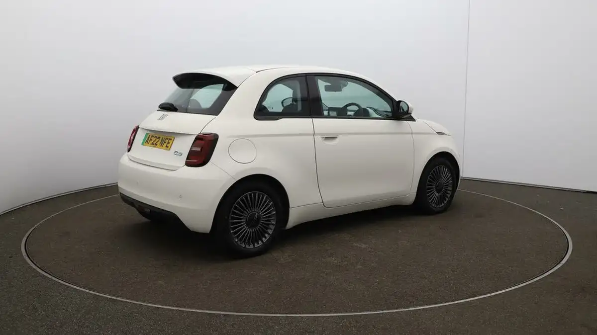 2022-fiat-500-e-icon-117bhp-big-44