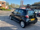 2013-toyota-aygo-10-aygo-ice-5d-small-69
