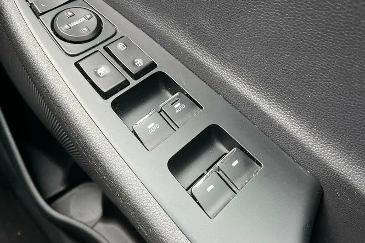 2019-hyundai-tucson-16-gdi-se-nav-big-15