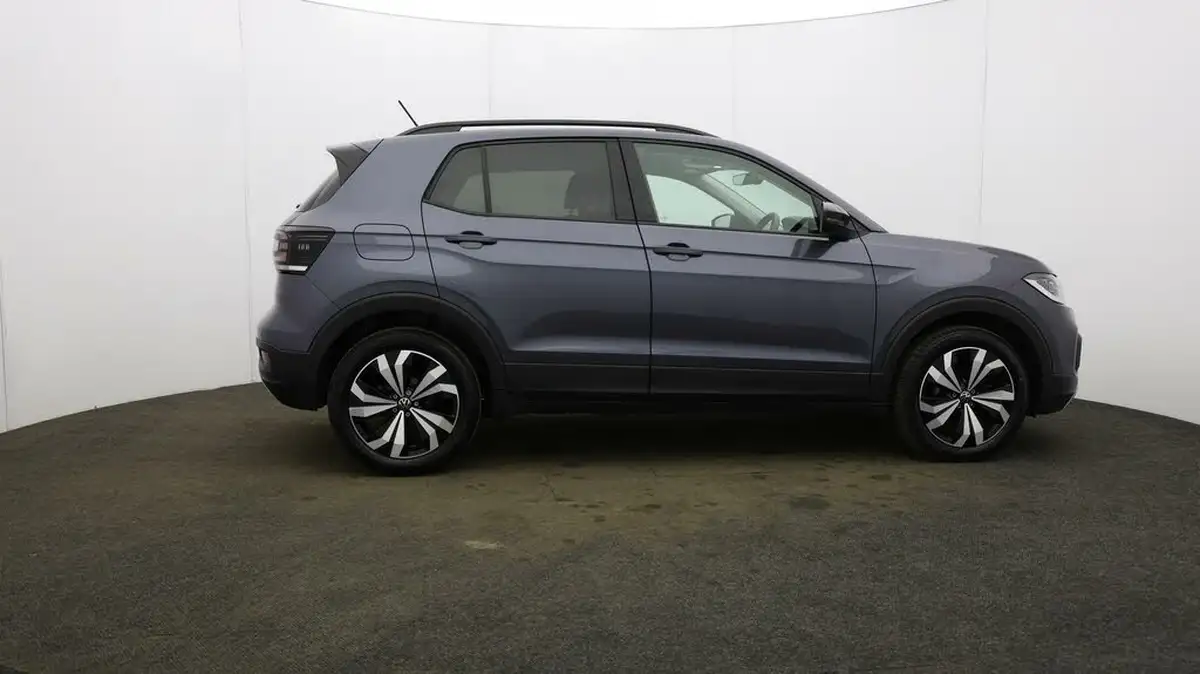 2023-volkswagen-t-cross-10-tsi-black-edition-110ps-big-44