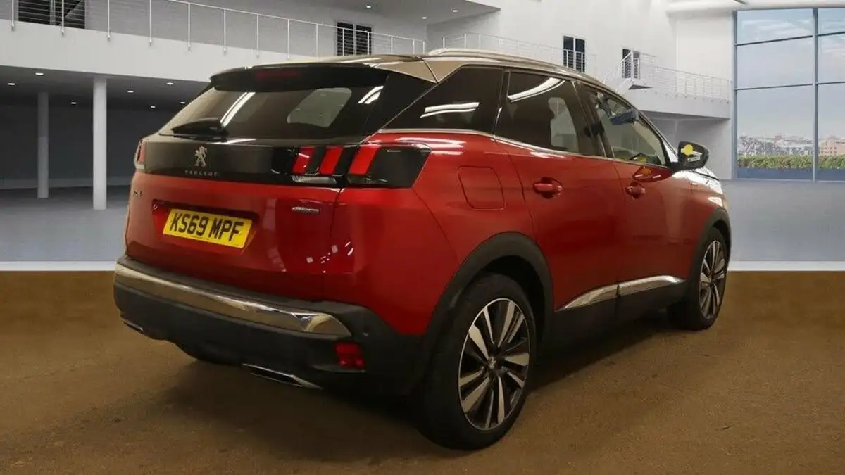 2019-peugeot-3008-suv-12-puretech-gt-line-premium-big-7