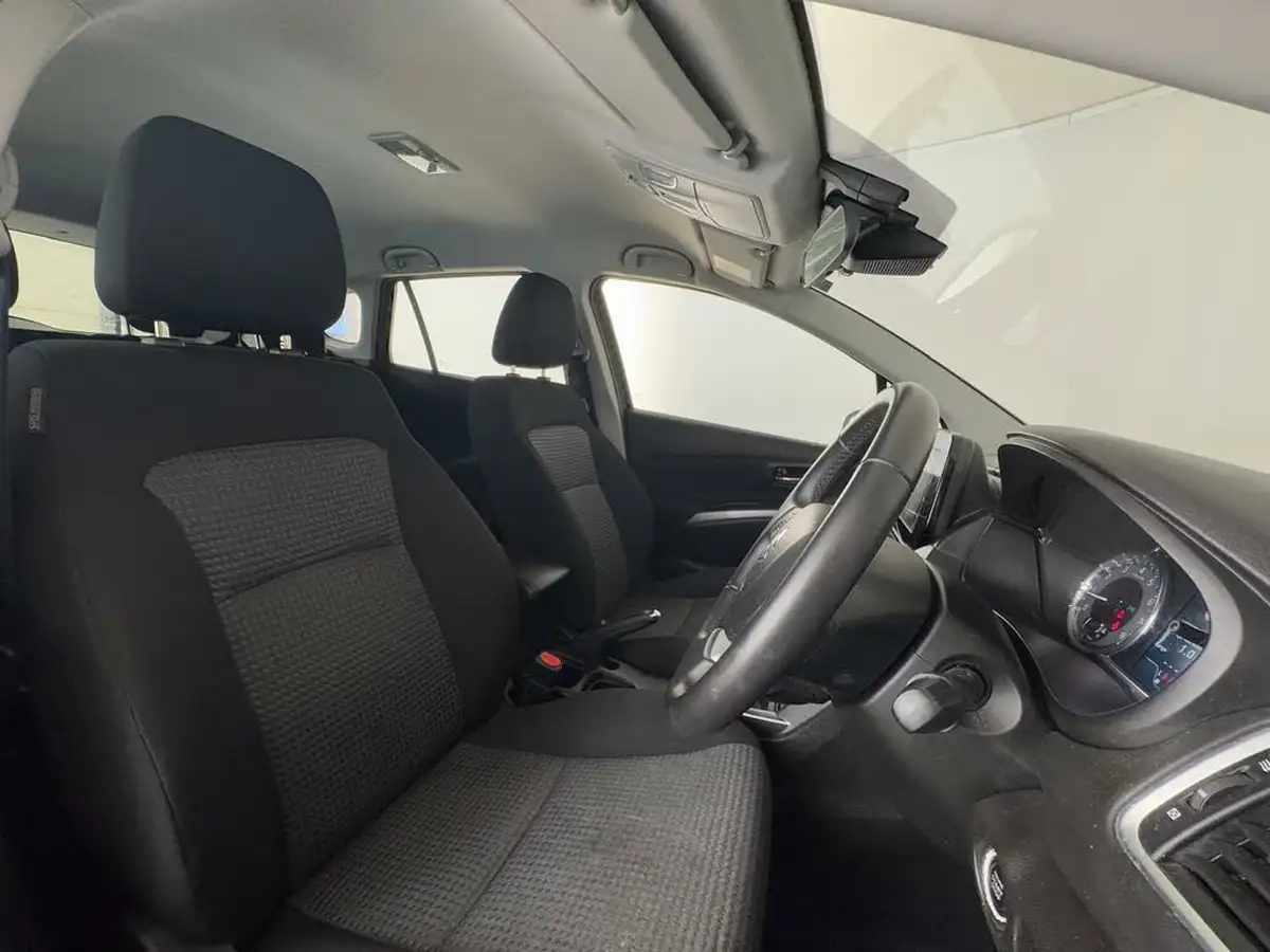 2023-suzuki-s-cross-14-boosterjet-motion-big-14