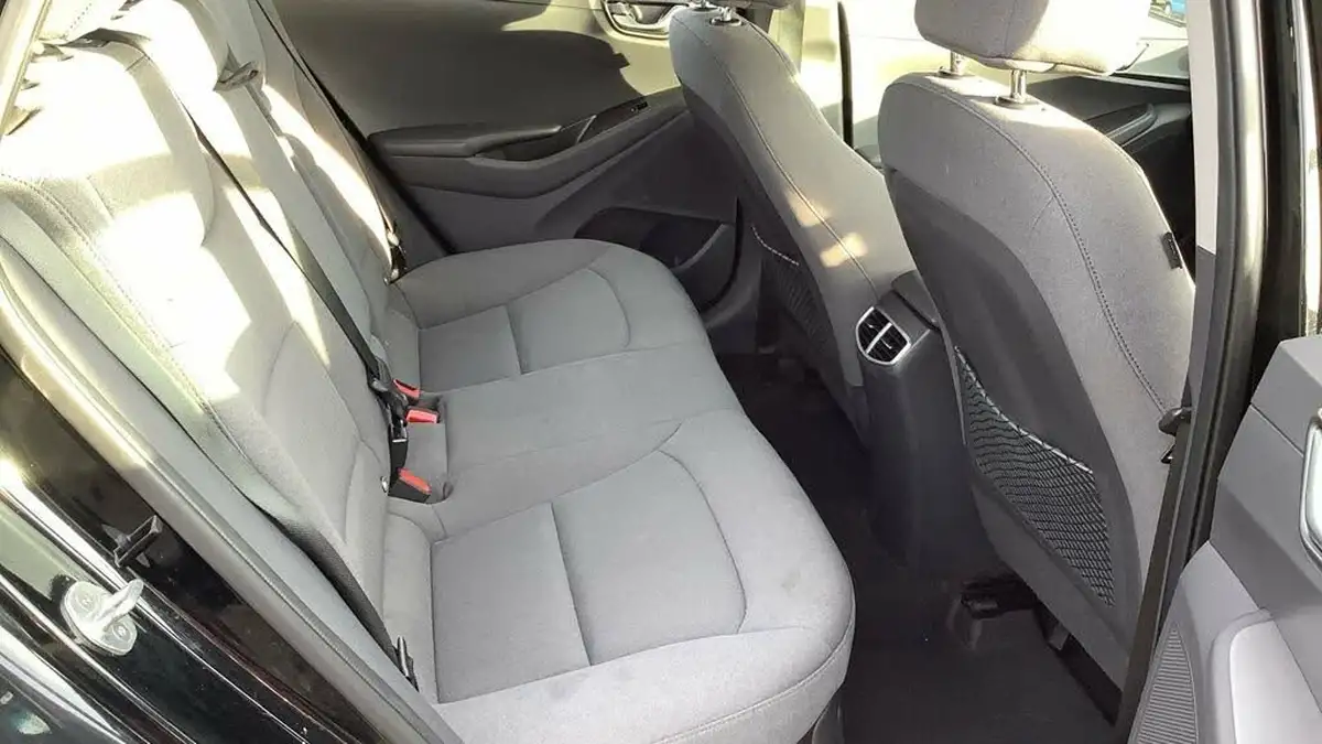 2020-hyundai-ioniq-16-gdi-premium-hybrid-big-8