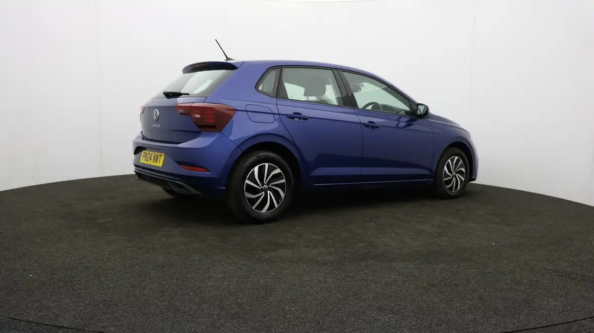 2024-volkswagen-polo-10-tsi-life-dsg-big-25