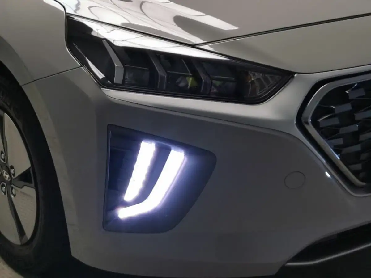2021-hyundai-ioniq-16-gdi-premium-hybrid-big-21