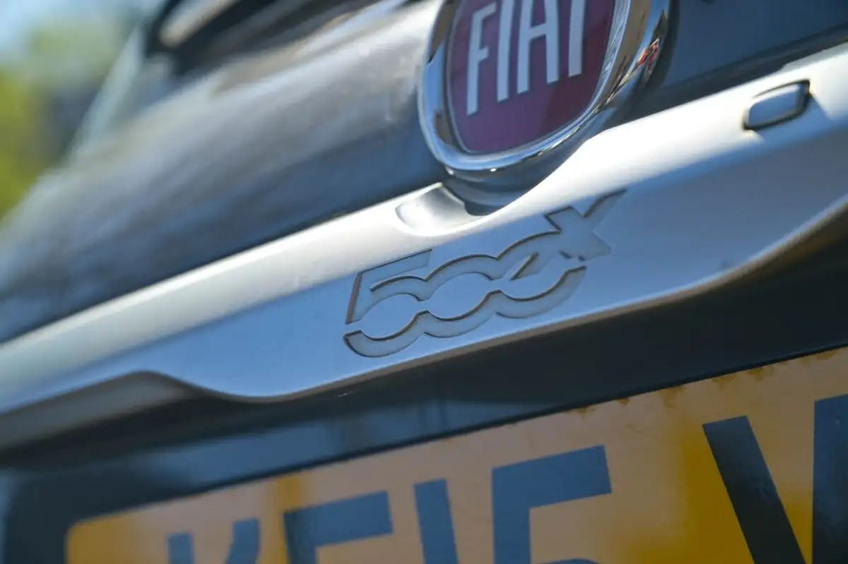 2015-fiat-500x-14-cross-plus-multiair-ii-140bhp-big-14
