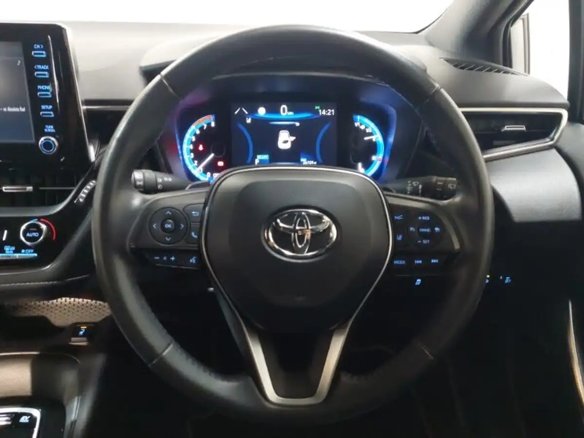 2022-toyota-corolla-20-vvt-i-icon-193bhp-hatchback-big-9