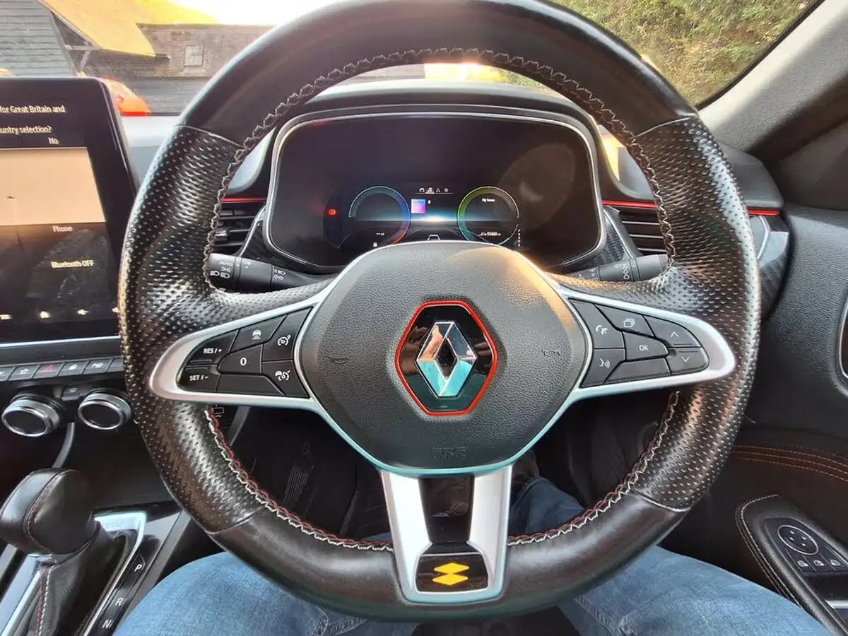 2022-renault-arkana-16-rs-line-big-14