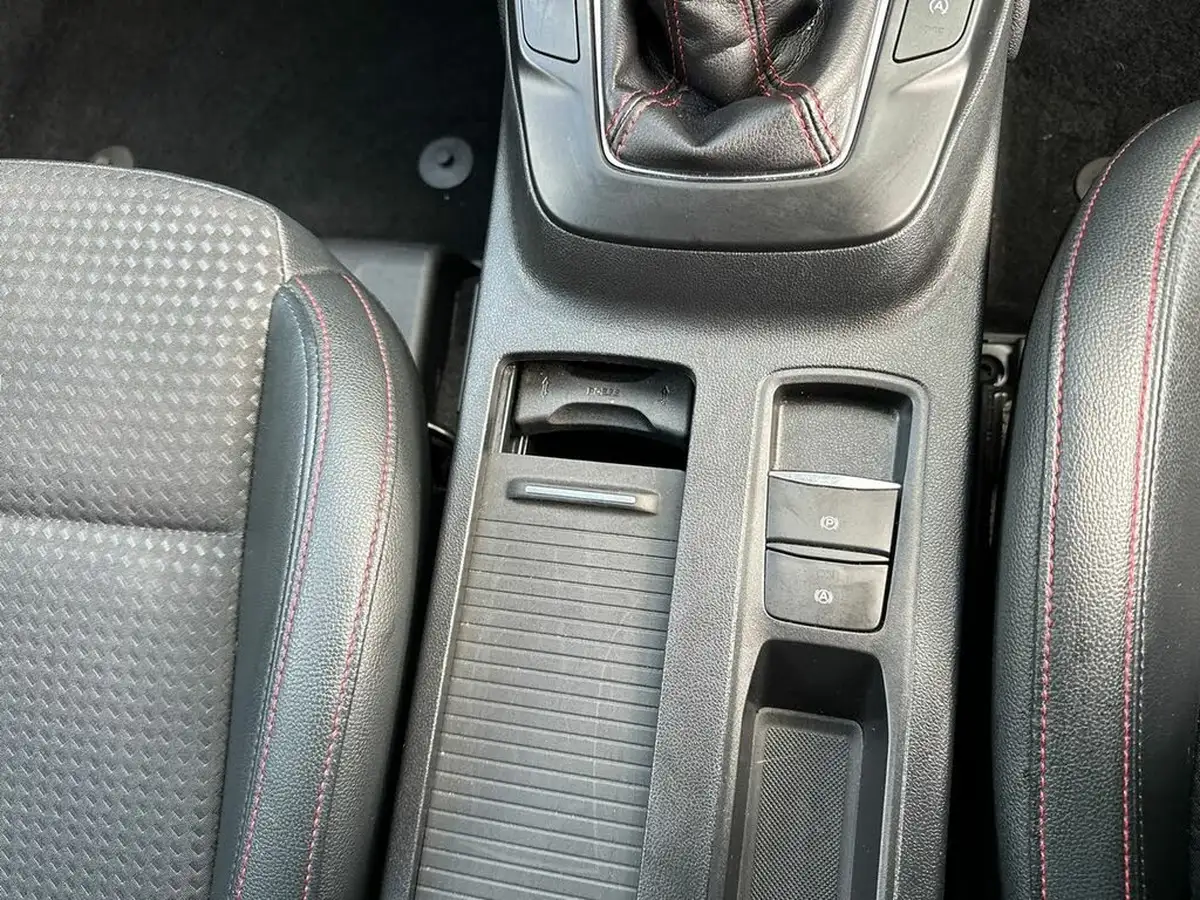 2021-ford-focus-10t-st-line-x-edition-155ps-hybrid-mhev-hatchback-big-27