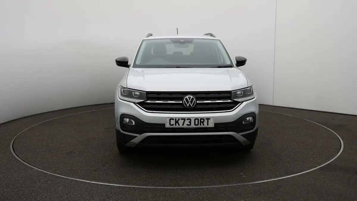 2023-volkswagen-t-cross-10-tsi-black-edition-110ps-big-2