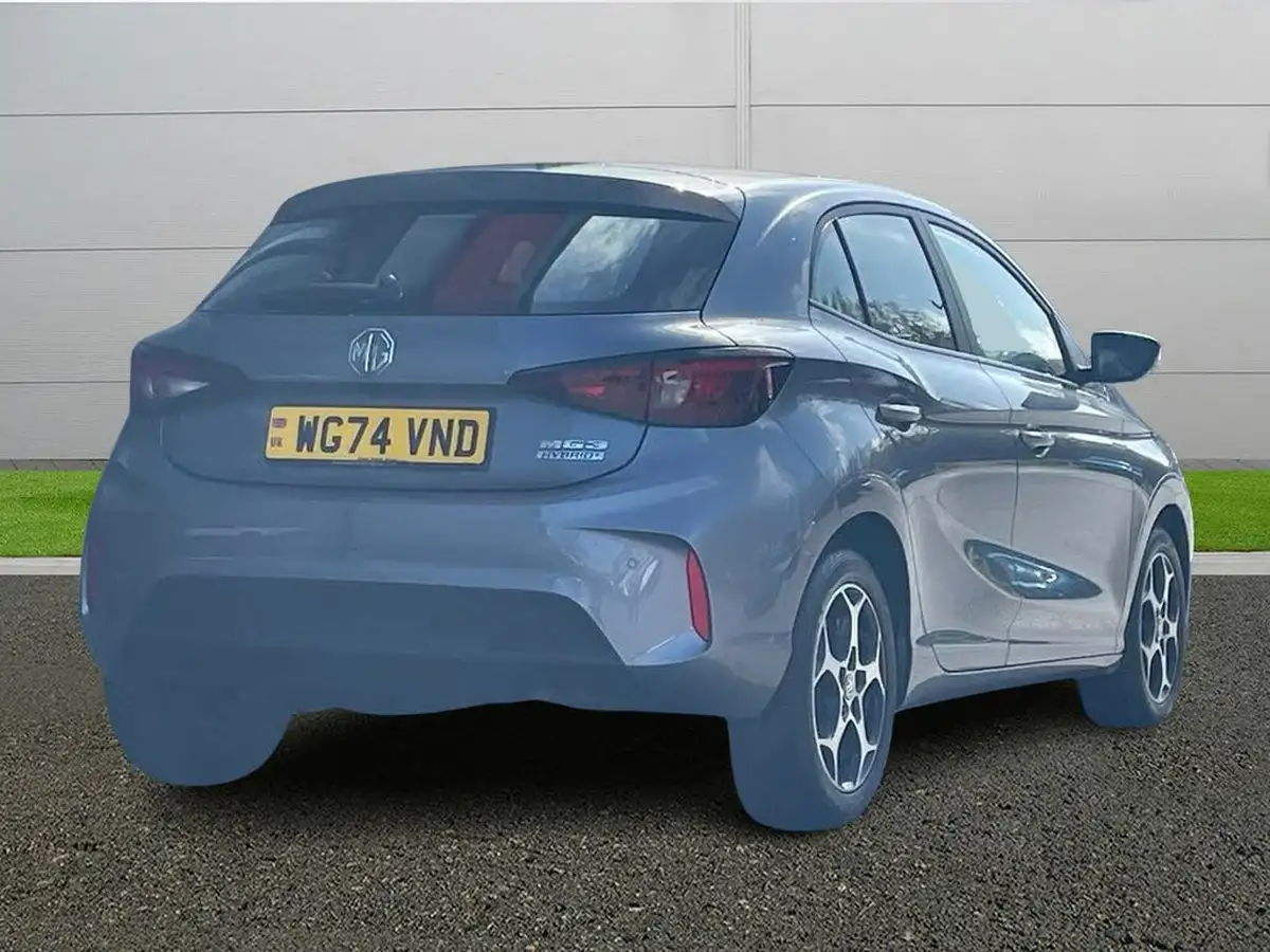 2024-mg-mg3-15-se-194ps-hev-1498cc-auto-big-6