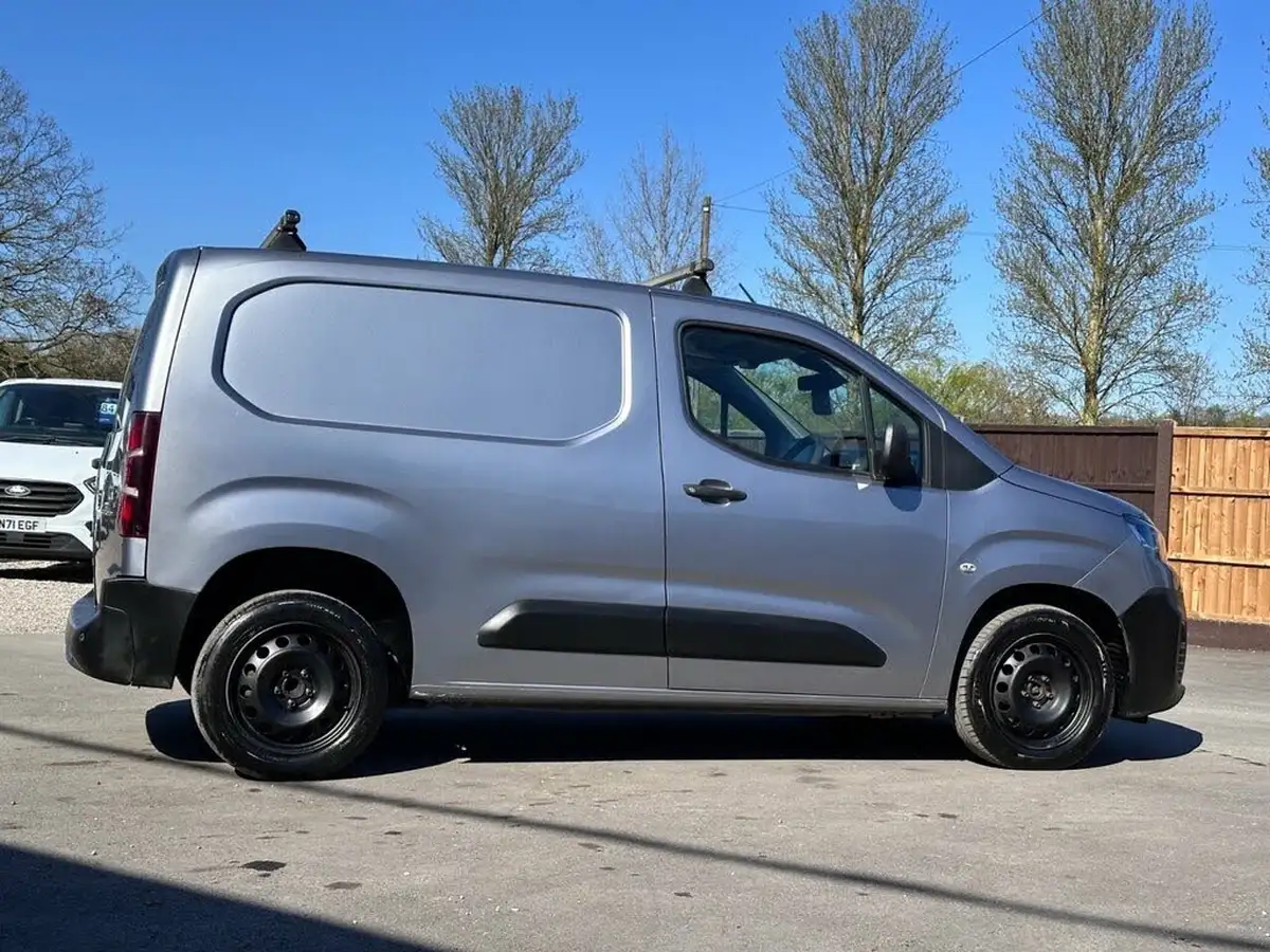 2019-citroen-berlingo-15bluehdi-1000-enterprise-130pseu6dt-e-ss-panel-eat8-auto-big-4