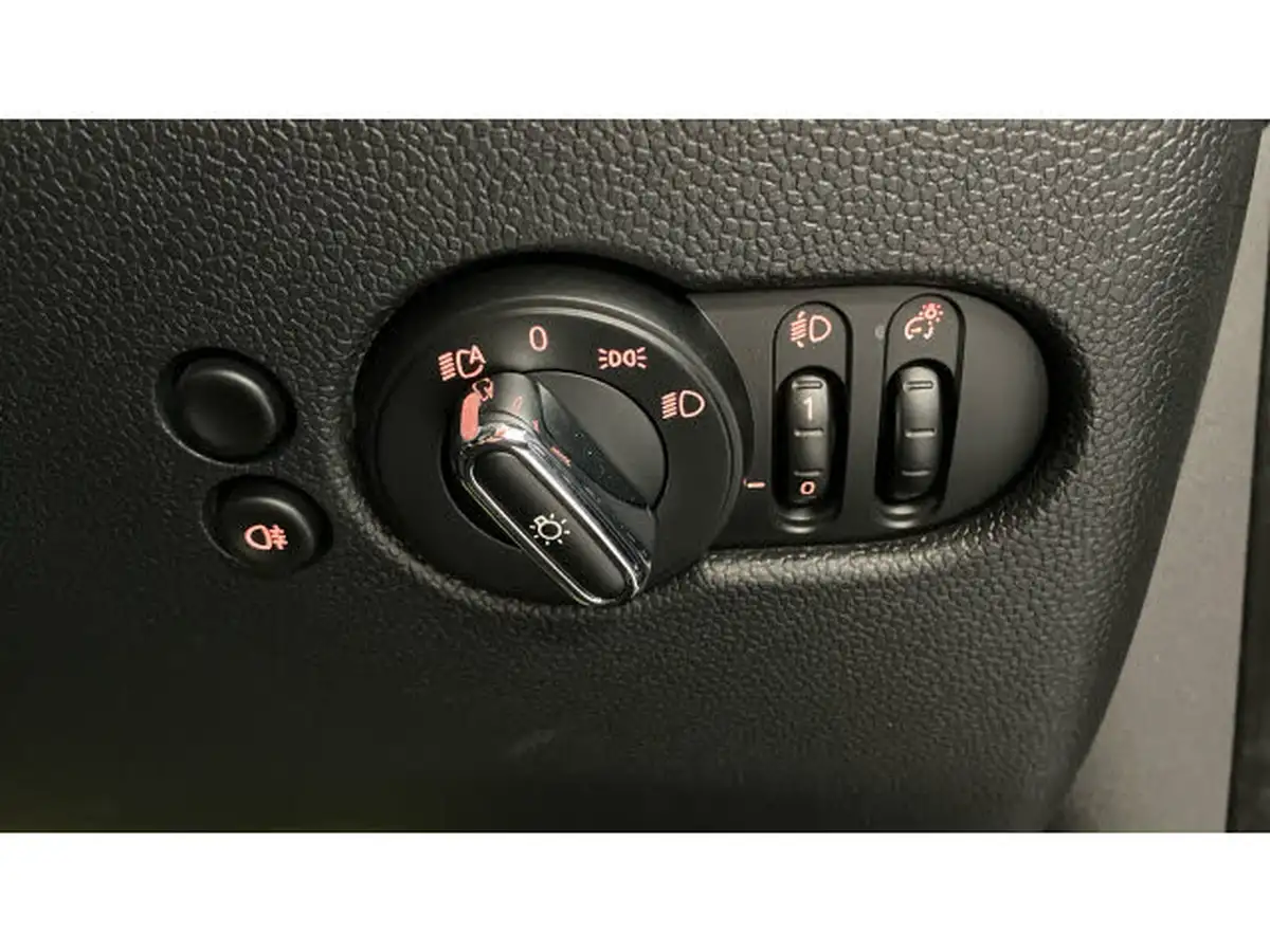 2023-mini-cooper-15-cooper-classic-premium-auto-hatchback-3d-auto-big-36