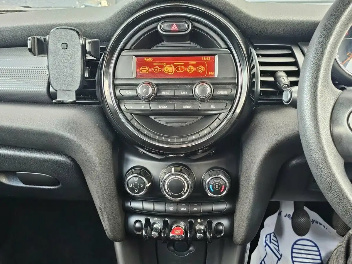 2017-mini-cooper-15td-cooper-d-ss-hatchback-5d-big-23