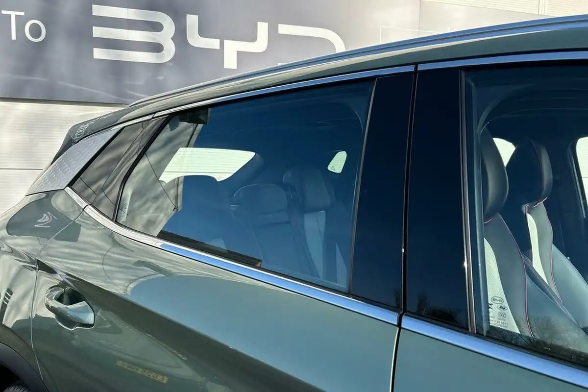 2024-byd-atto-3-e-design-big-13
