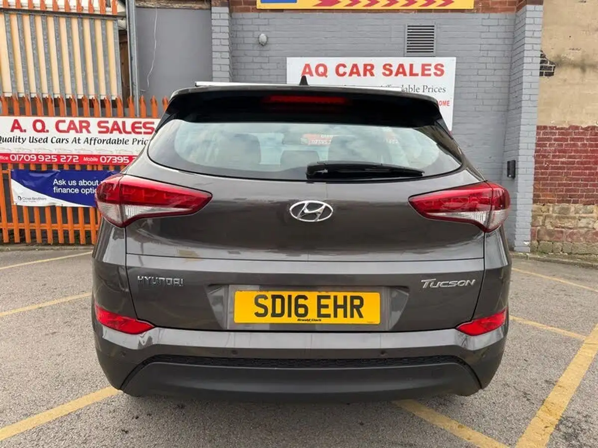 2016-hyundai-tucson-17crdi-blue-drive-se-116ps-big-5