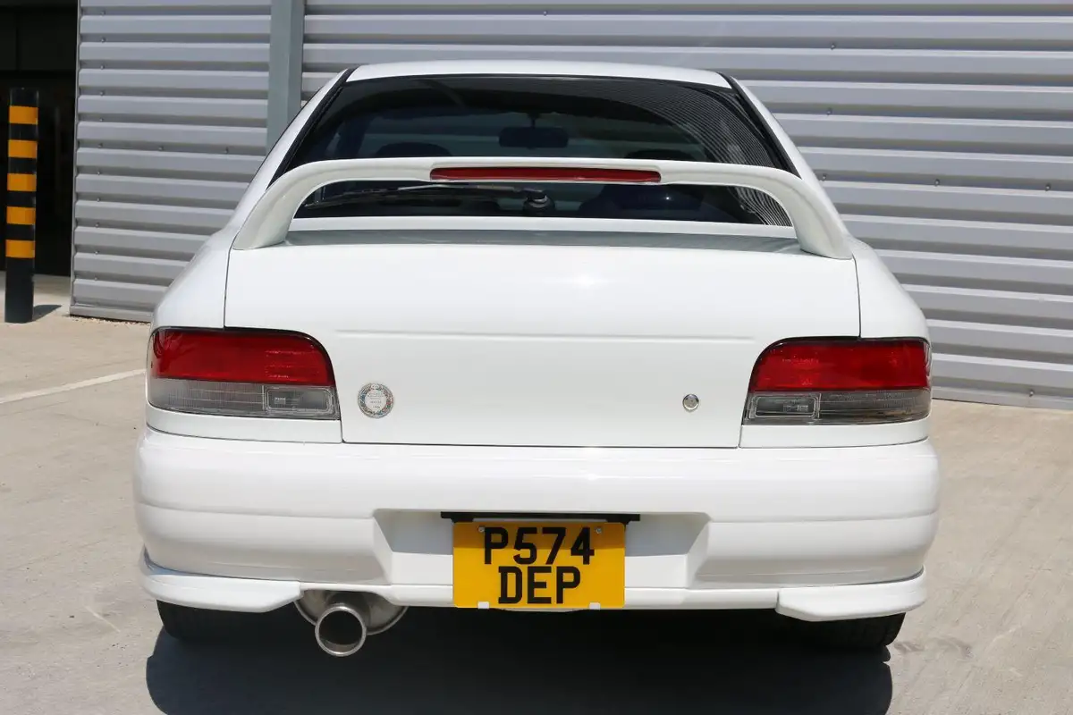 1997-subaru-impreza-big-16