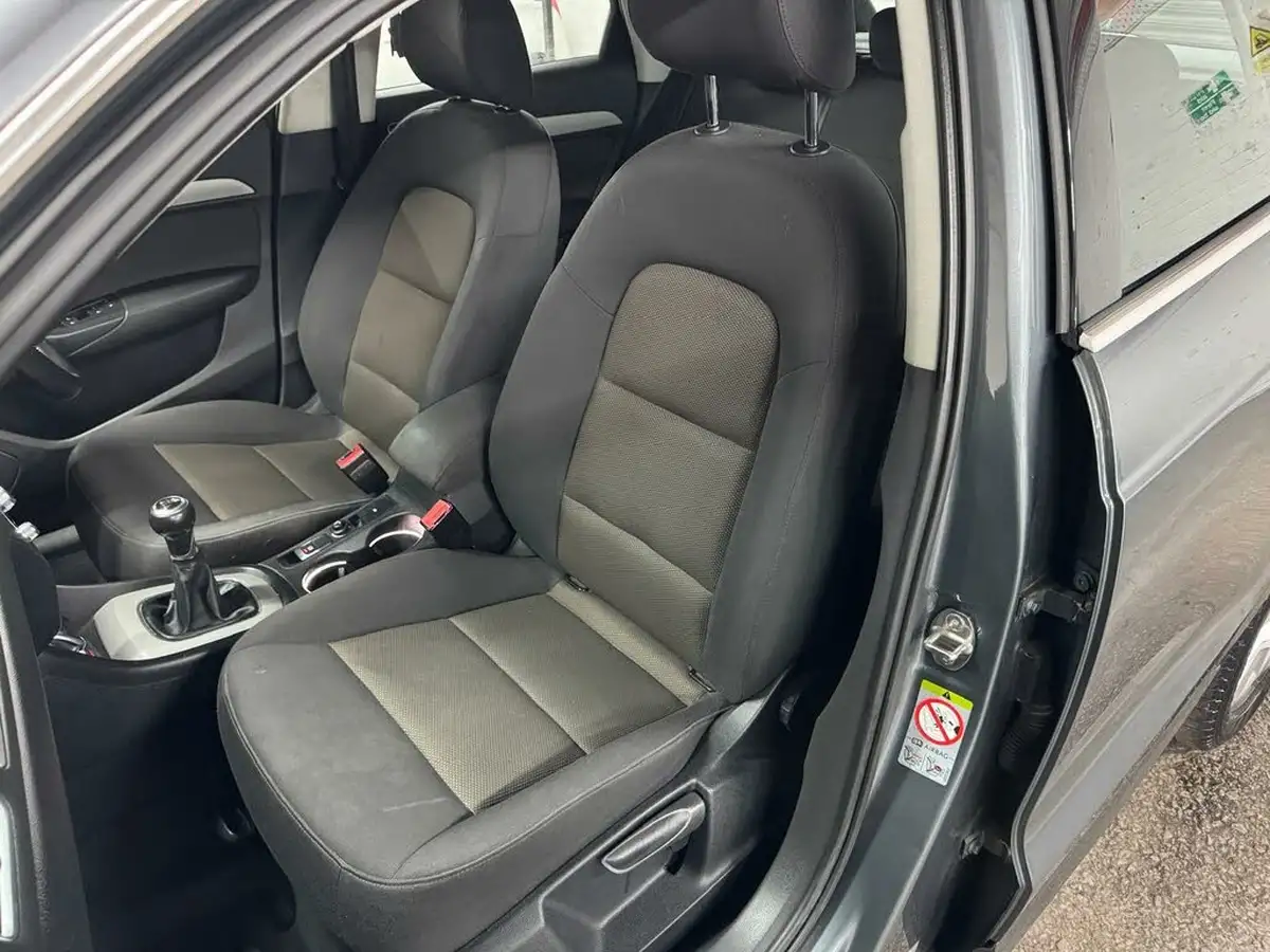 2015-audi-q3-20td-quattro-se-177ps-big-49