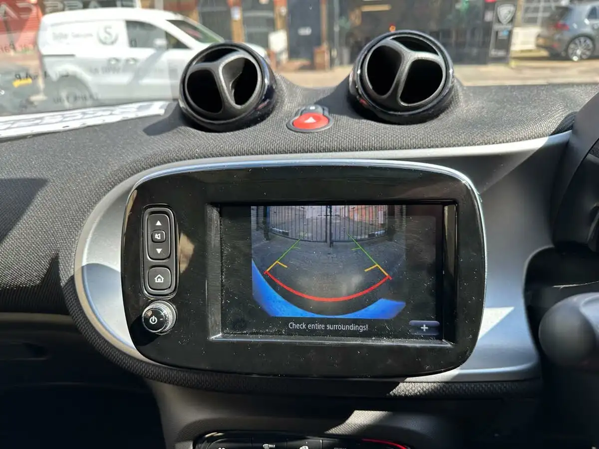 2018-smart-forfour-09-prime-sport-premium-plus-twinamic-big-11