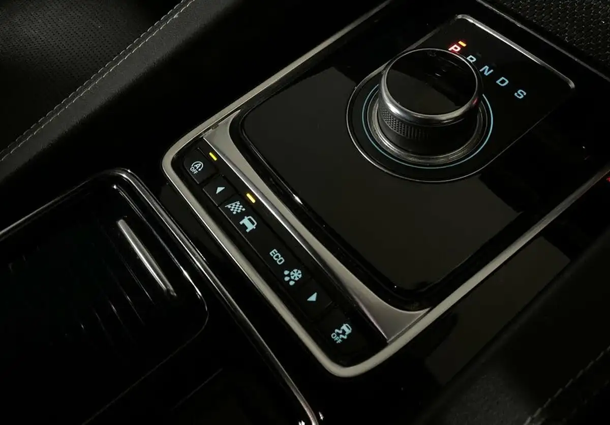 2019-jaguar-f-pace-20-i4d-r-sport-180ps-ss-auto-big-19